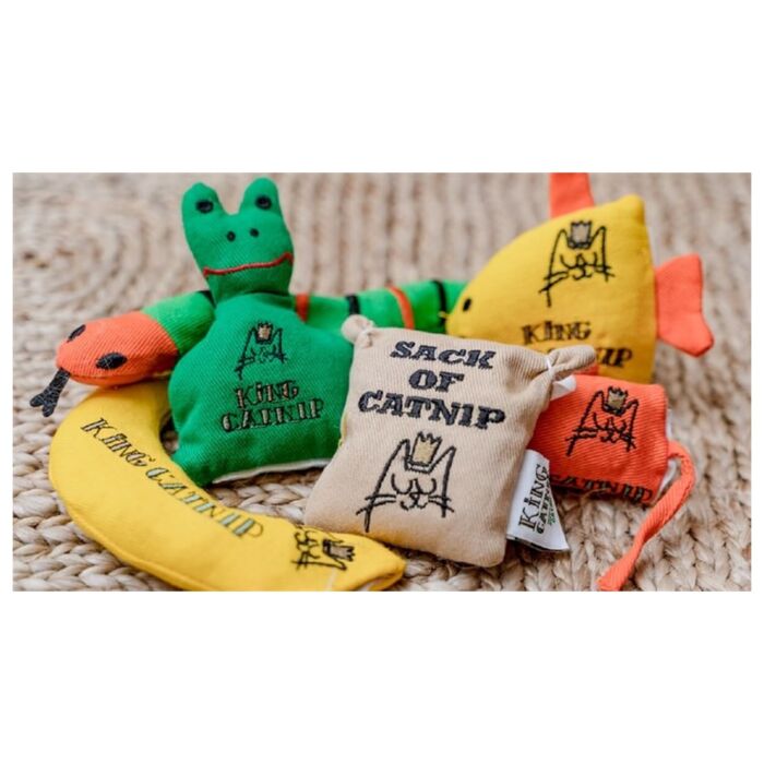 King Catnip Cat Toy - Goldie