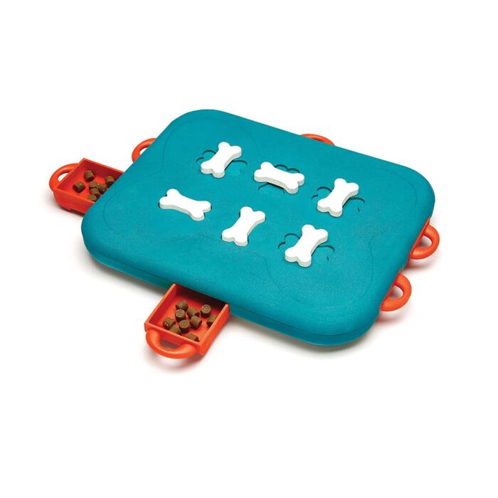 Nina Ottosson Dog Toy - Dog Casino (Level 3)