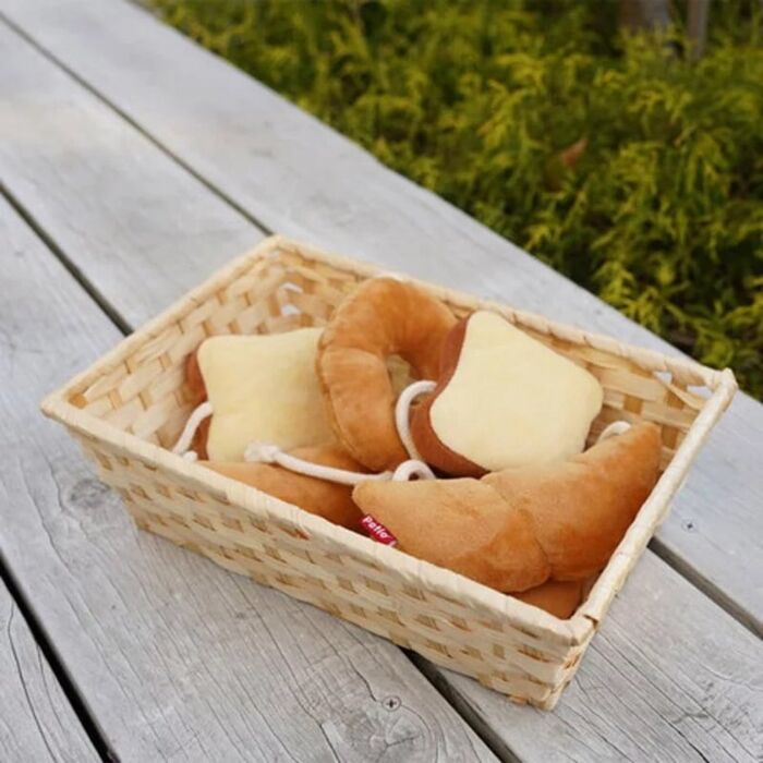 Petio Dog Toy - Chewy Bakery With Pulling String (Croissant)