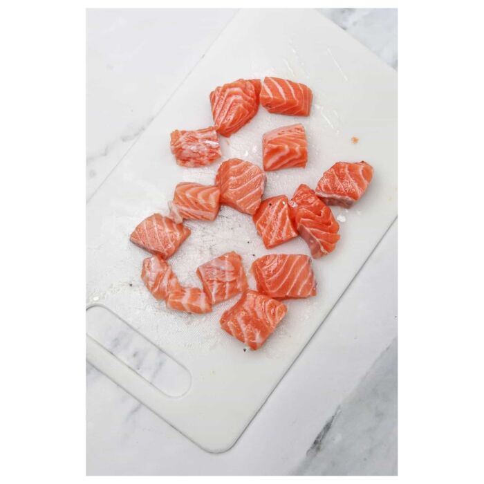 Raw Made Easy Cat & Dog Treat - Freeze-Dried Salmon Cubes 250g